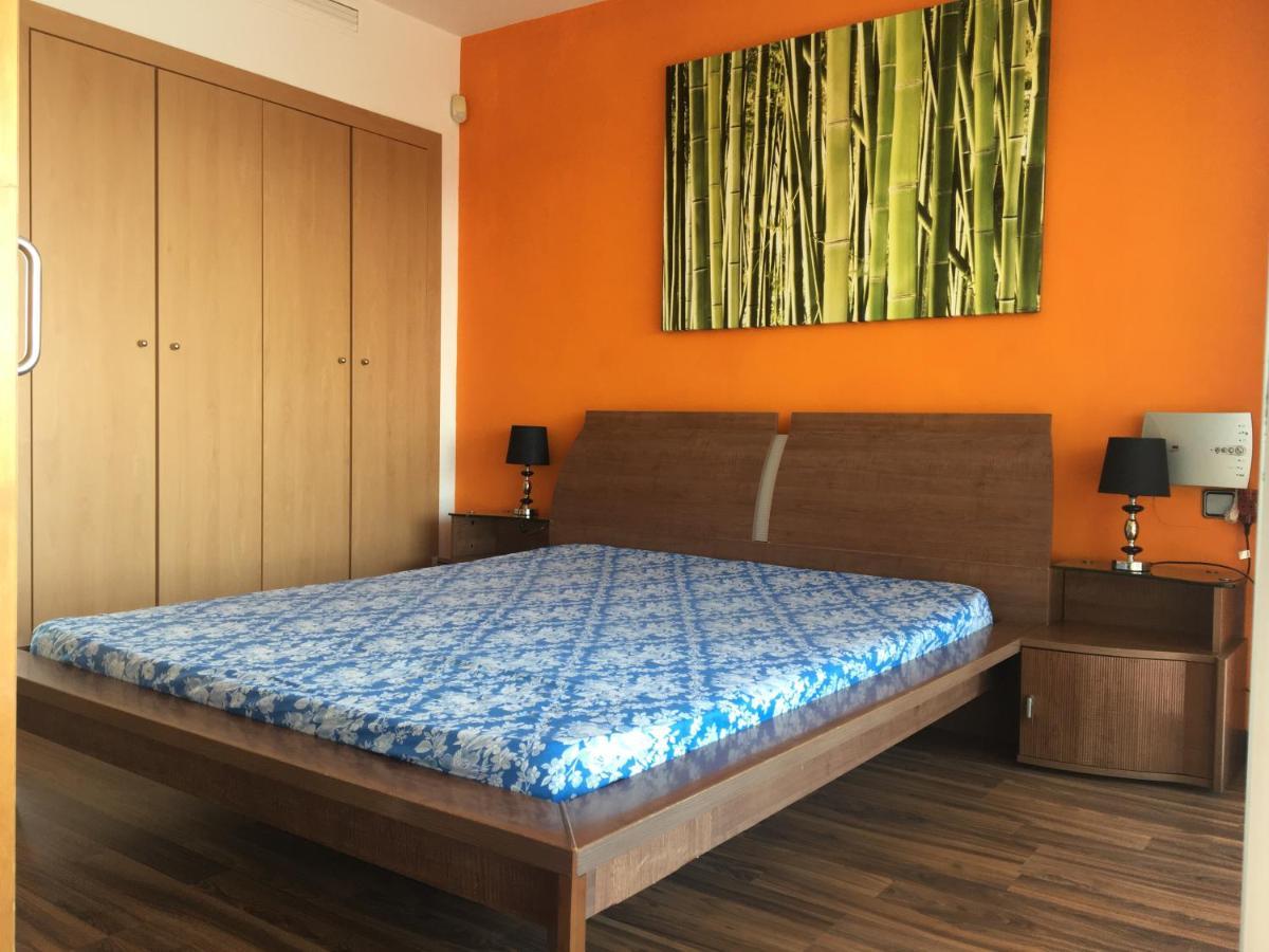 Vue Panoramique sur la Mediterrannée, appartement sur canal&proche plage Roses Extérieur photo