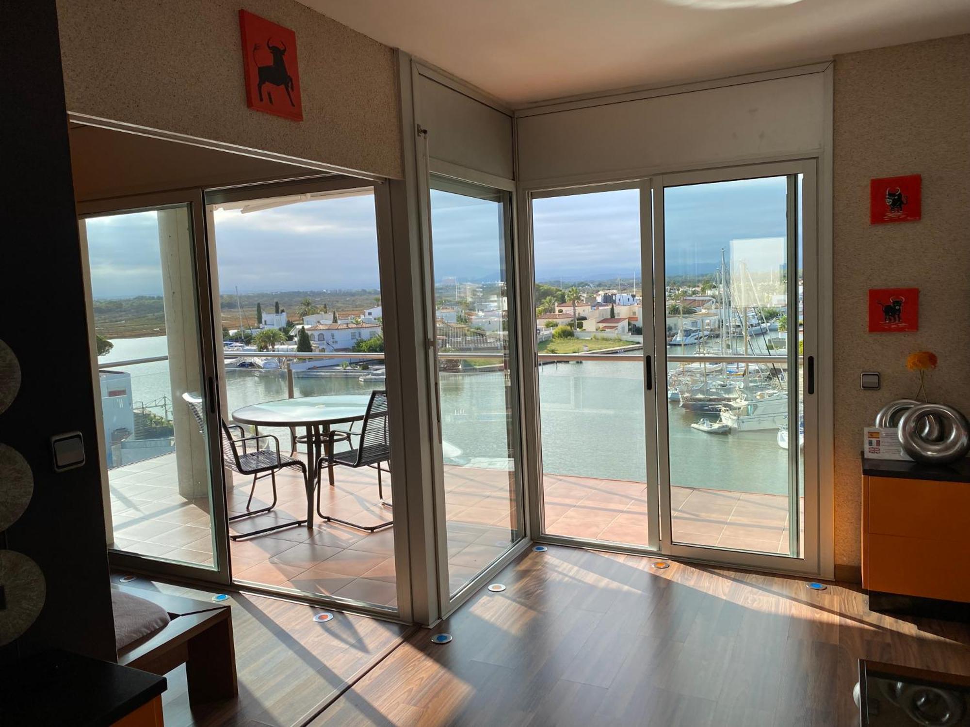 Vue Panoramique sur la Mediterrannée, appartement sur canal&proche plage Roses Extérieur photo