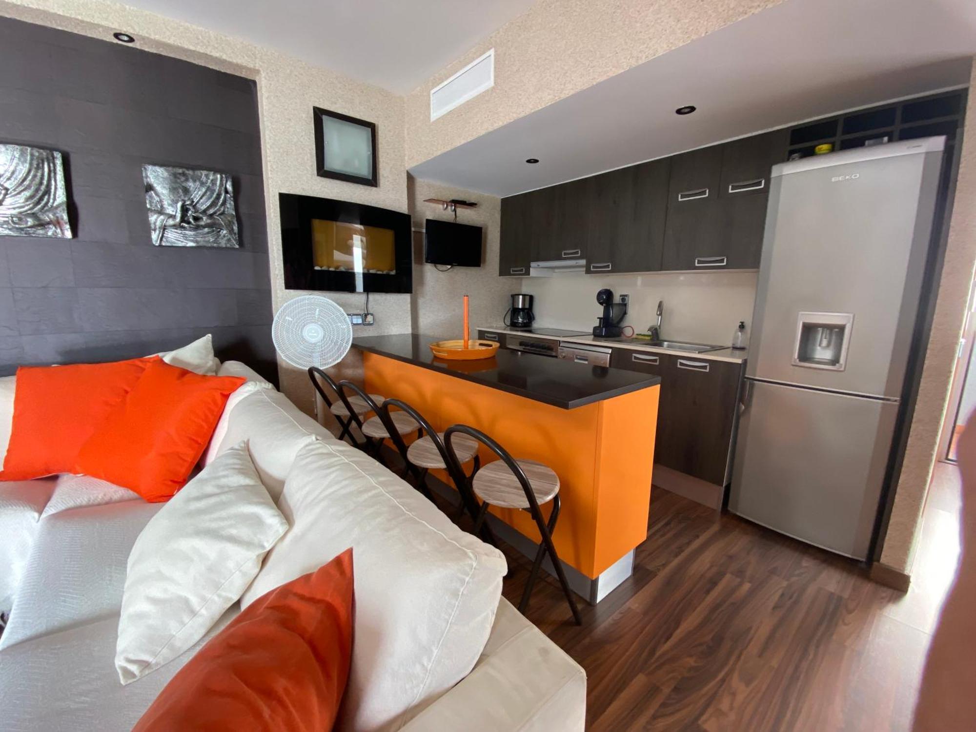 Vue Panoramique sur la Mediterrannée, appartement sur canal&proche plage Roses Extérieur photo